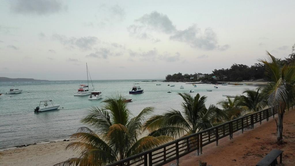 La Francaise Hotel Pereybere Beach ภายนอก รูปภาพ