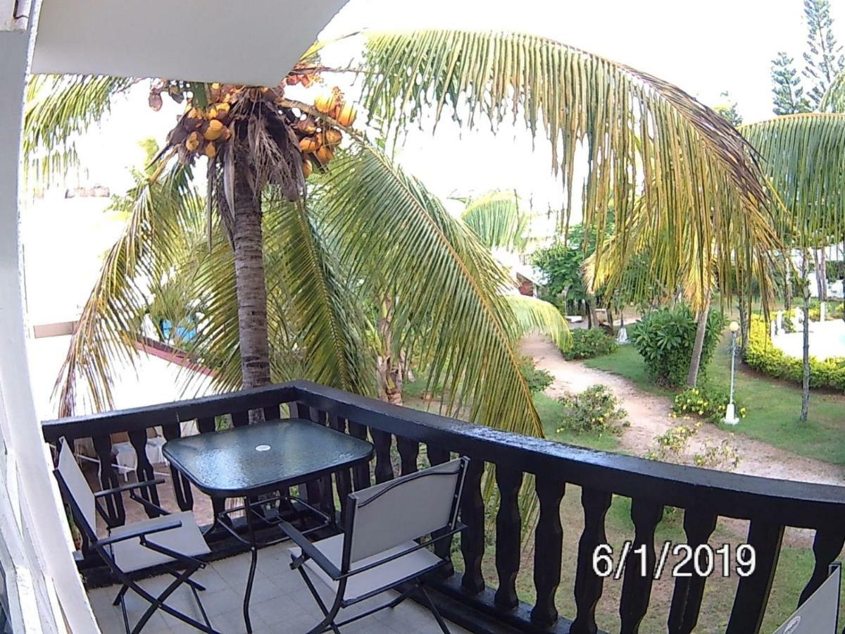 La Francaise Hotel Pereybere Beach ภายนอก รูปภาพ